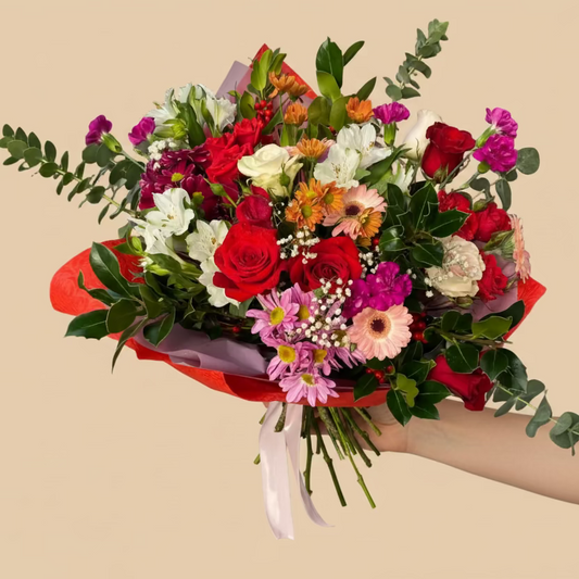 Ramo rojo romántico